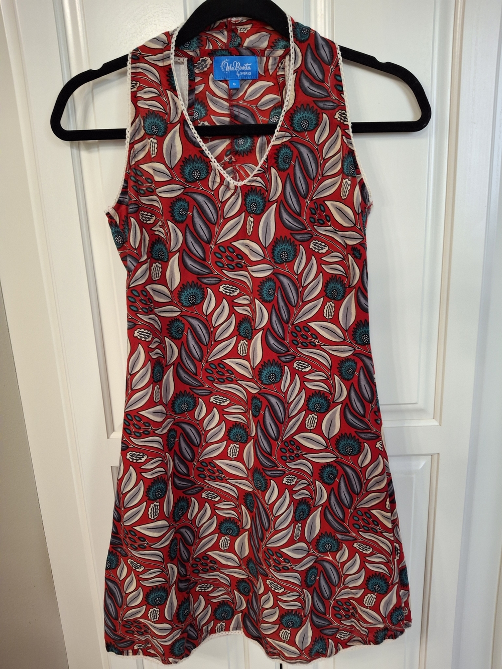 Isla Bonita Red Floral V-Neck Mini Dress Small